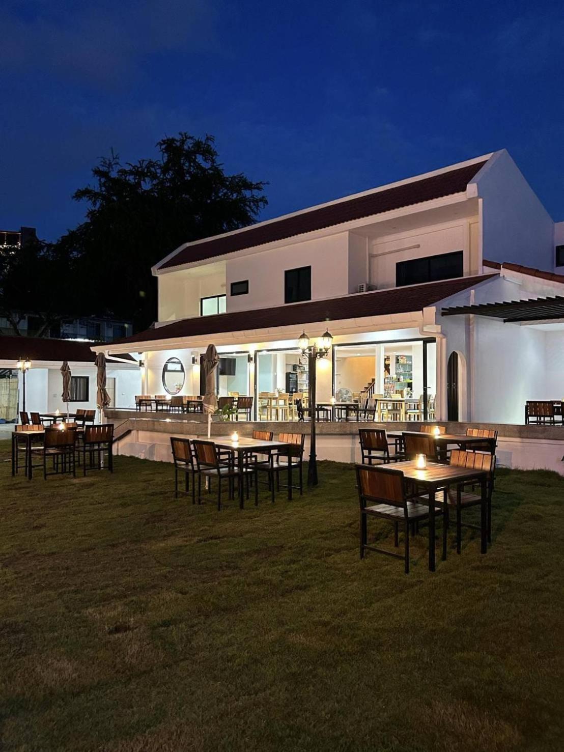 The European Chiang Mai Hotel ภายนอก รูปภาพ